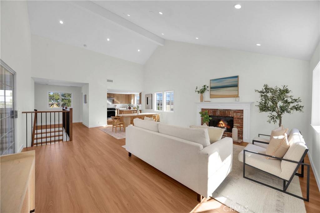 Redondo Beach, CA 90278,2707 Mathews AVE #A