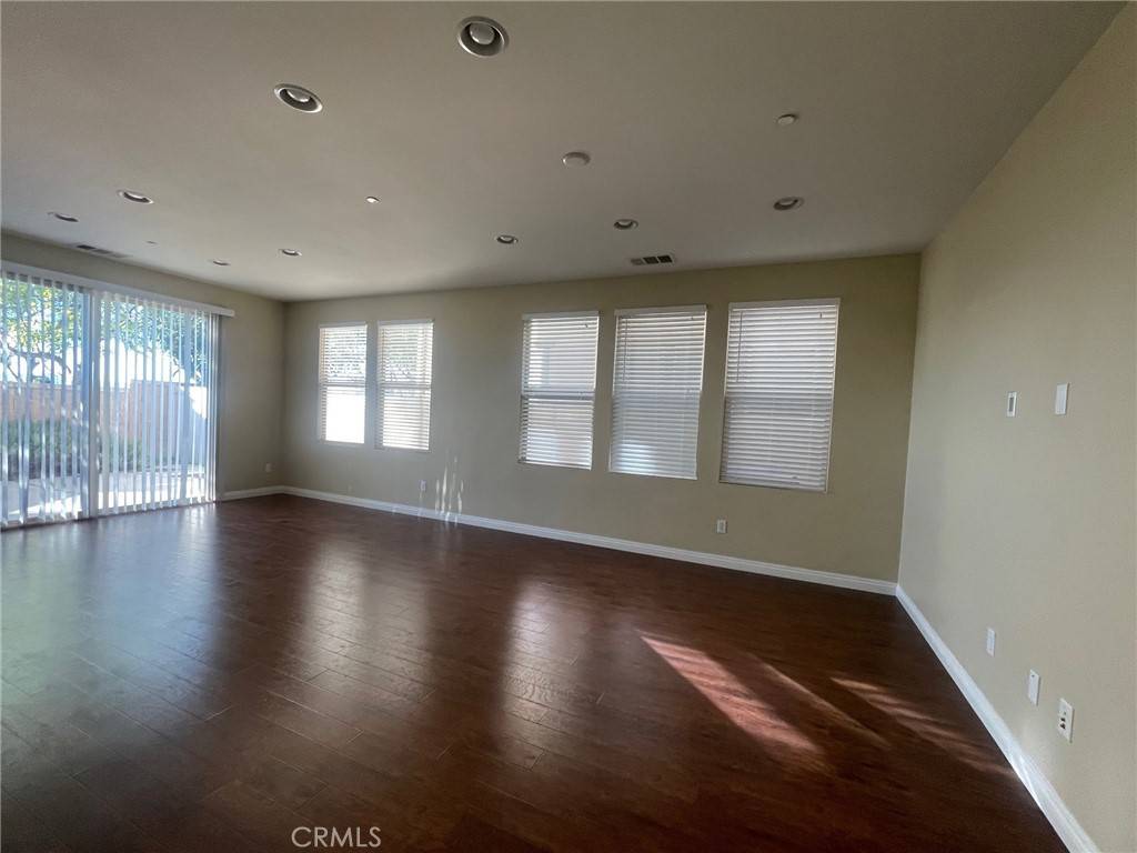 Chino, CA 91710,6020 Grace