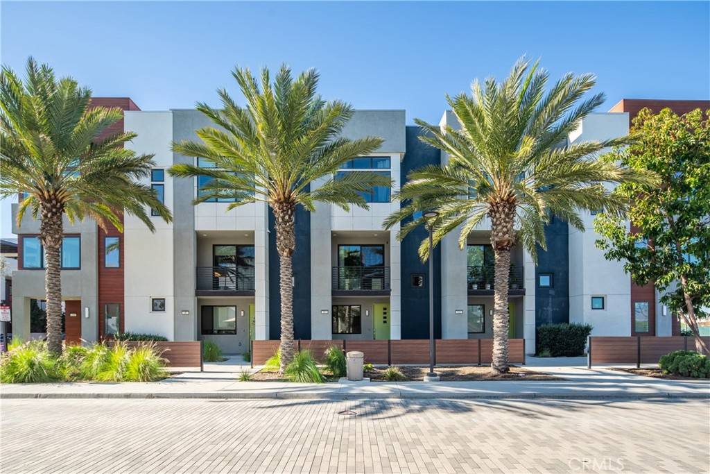 Tustin, CA 92782,159 Waypoint