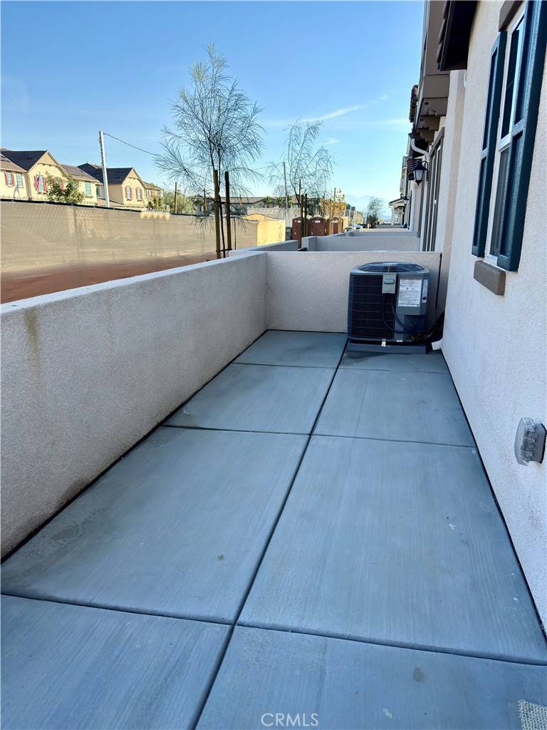 Ontario, CA 91761,4259 E Carmel Privado