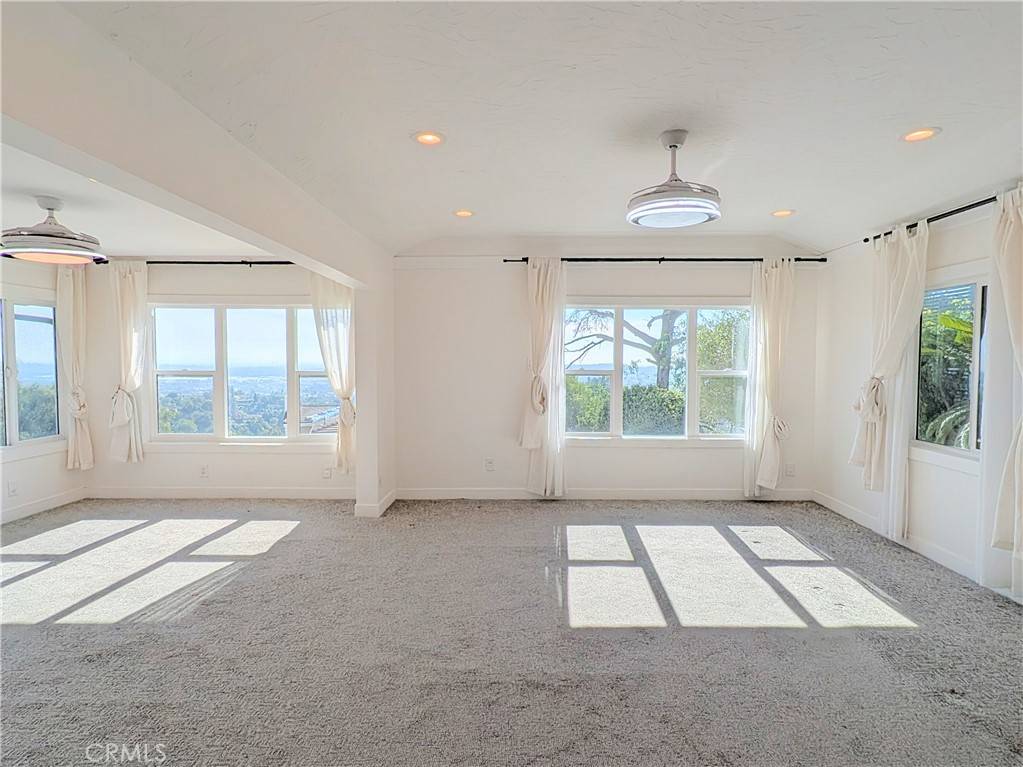 La Habra Heights, CA 90631,1108 Dorothea