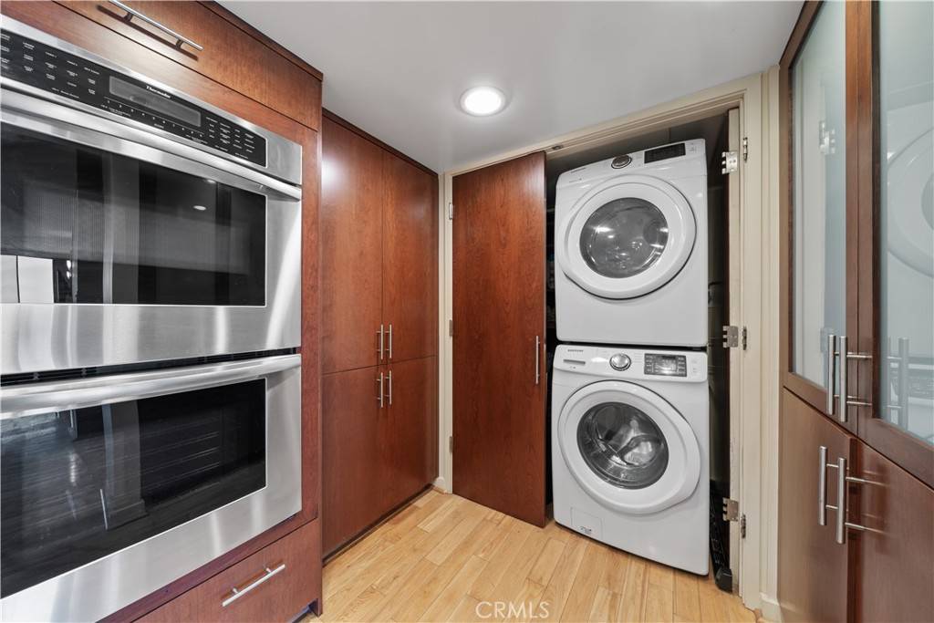 Los Angeles, CA 90024,10660 Wilshire Blvd. #609