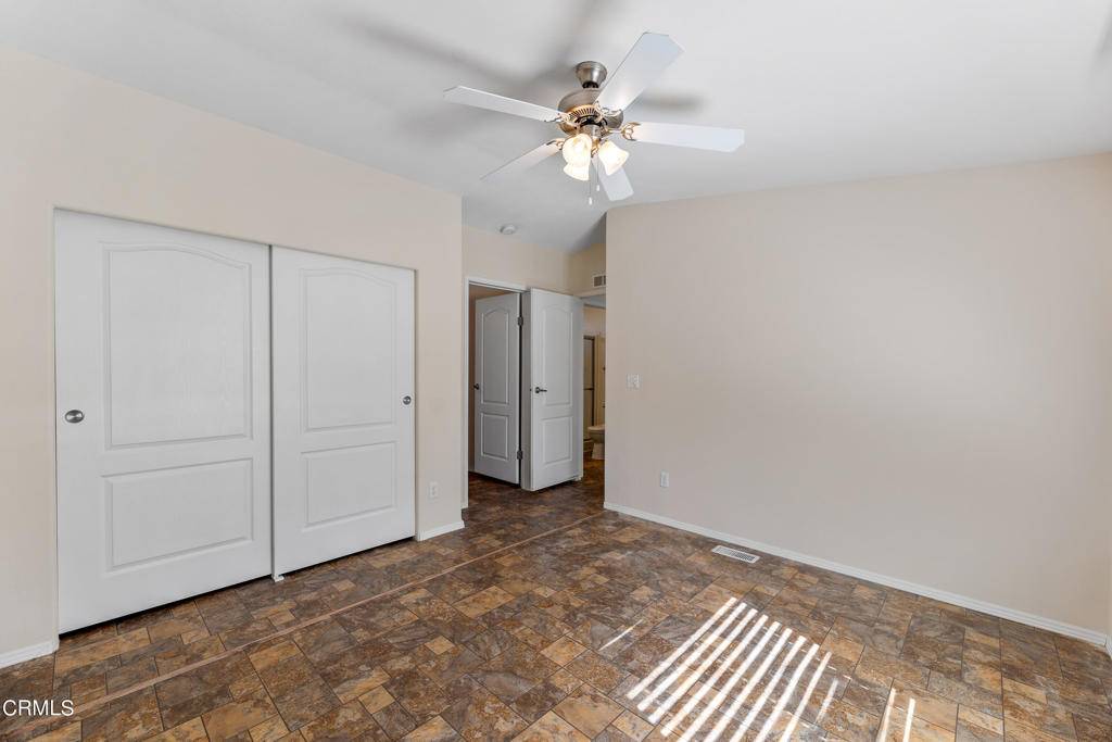 Oxnard, CA 93033,3981 Bluebird LN #14