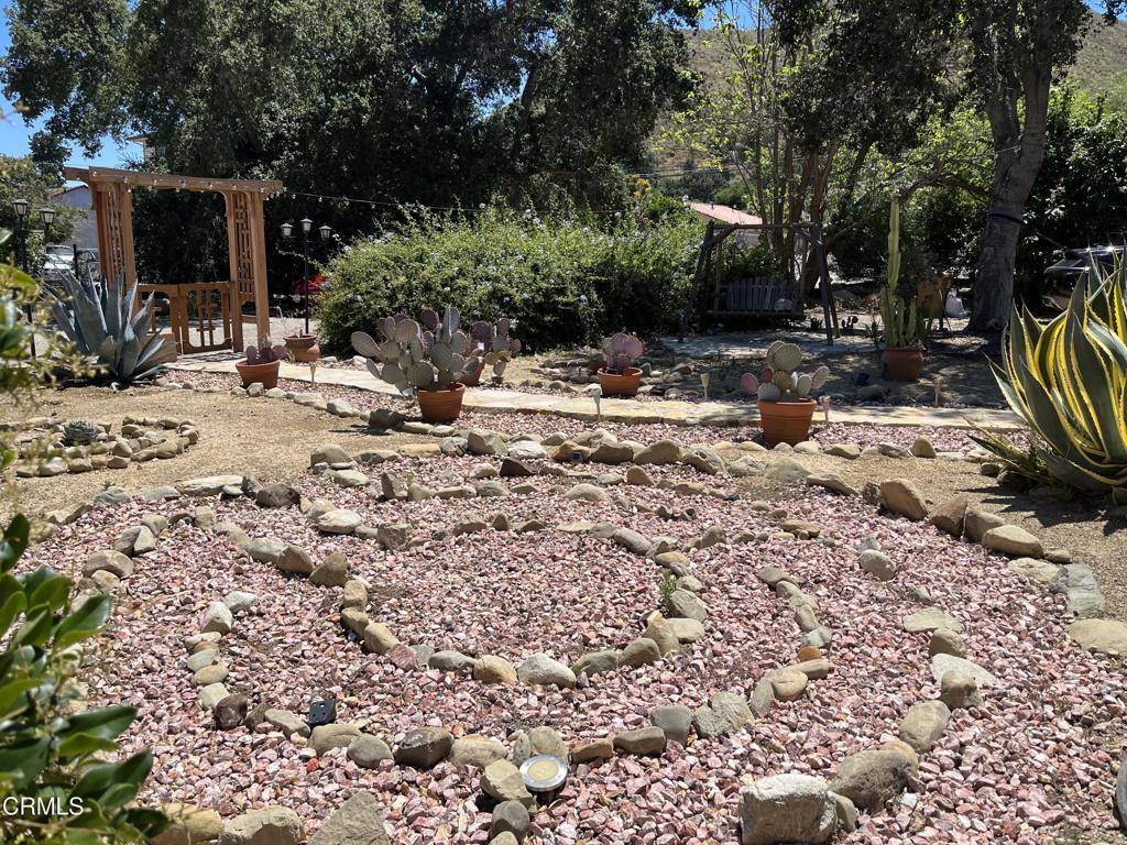 Santa Paula, CA 93060,1483 Ojai RD