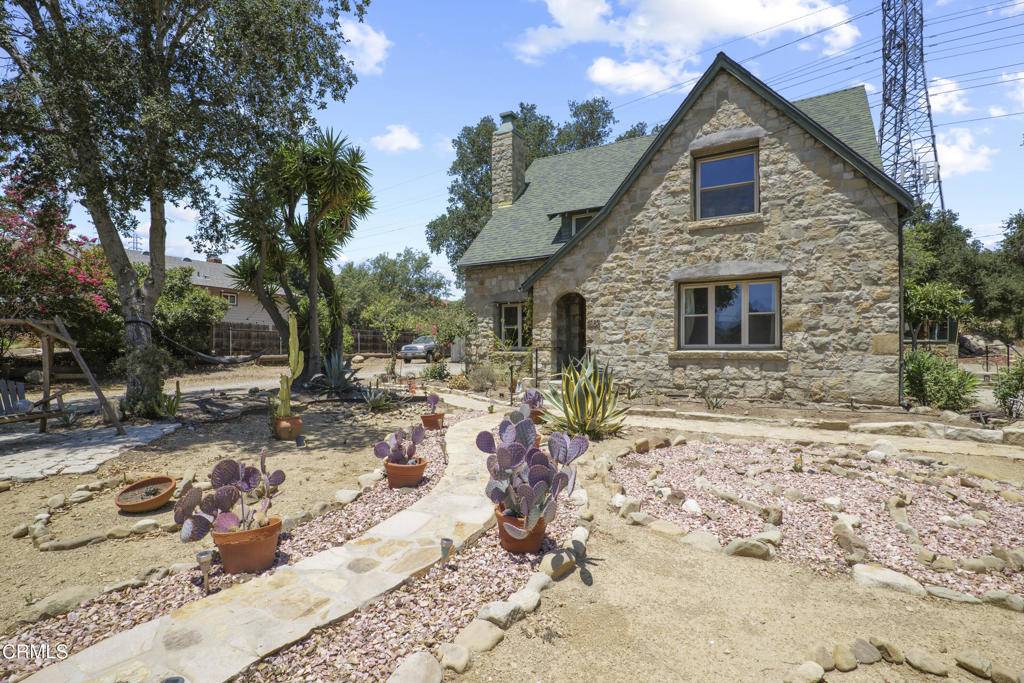 Santa Paula, CA 93060,1483 Ojai RD