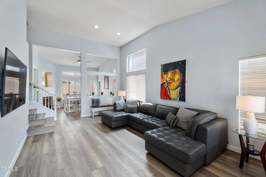 Camarillo, CA 93010,678 Paseo Lunar