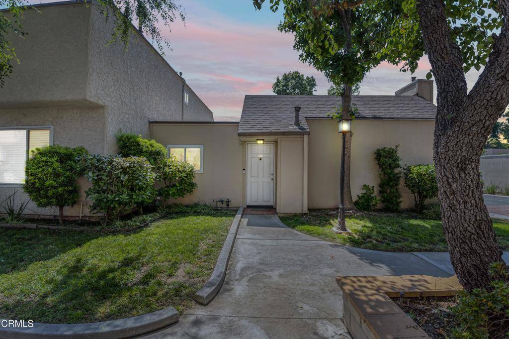 Tarzana, CA 91356,5640 Etiwanda AVE #1