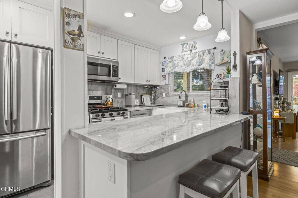 Ventura, CA 93001,351 Rosewood ST