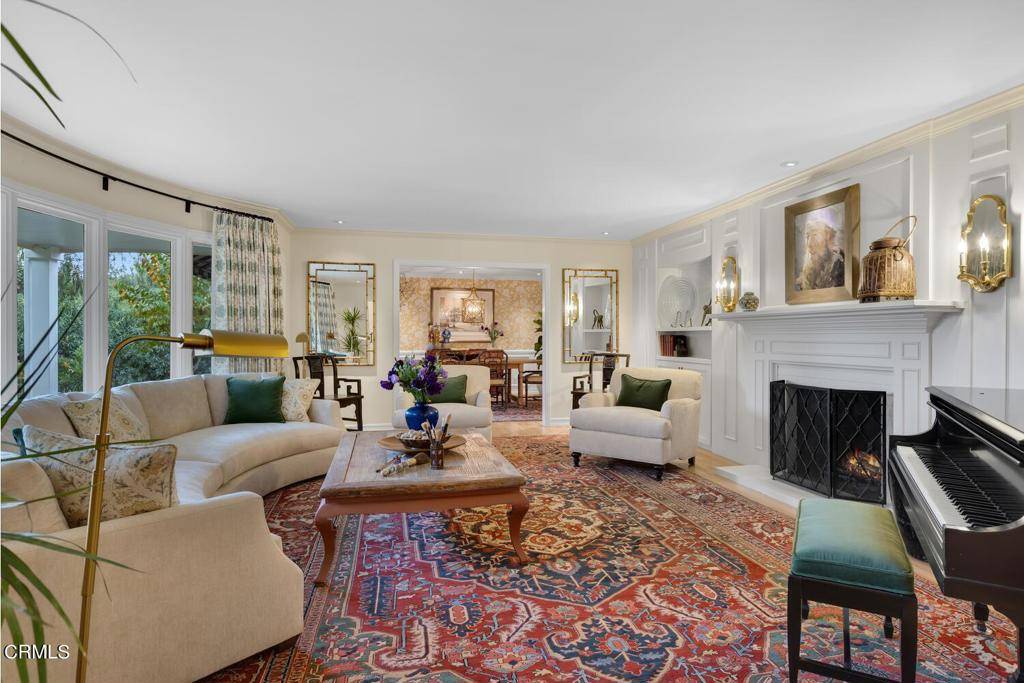 Ojai, CA 93023,828 Foothill LN