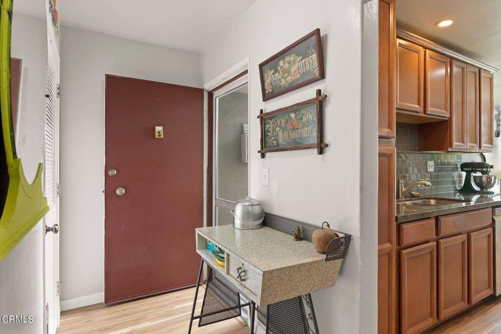 Ventura, CA 93003,3700 Dean DR #2601