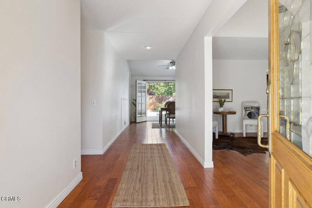 Ojai, CA 93023,904 Daly RD