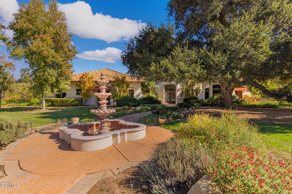 Ojai, CA 93023,861 Oak Grove CT