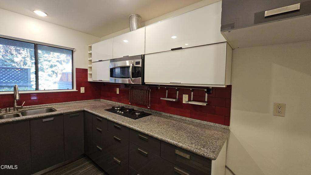 Ventura, CA 93001,307 Rosewood ST