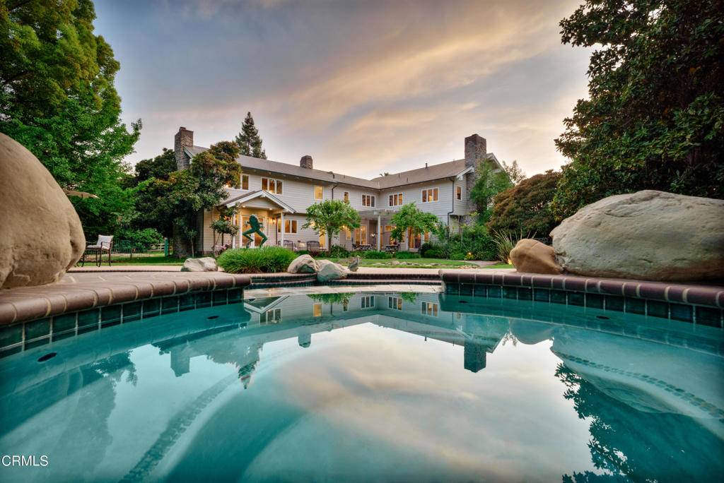 Ojai, CA 93023,741 Saddle LN