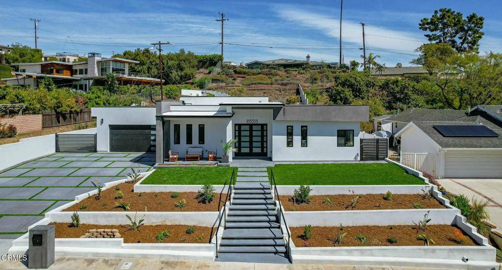 Ventura, CA 93003,724 Via Arroyo