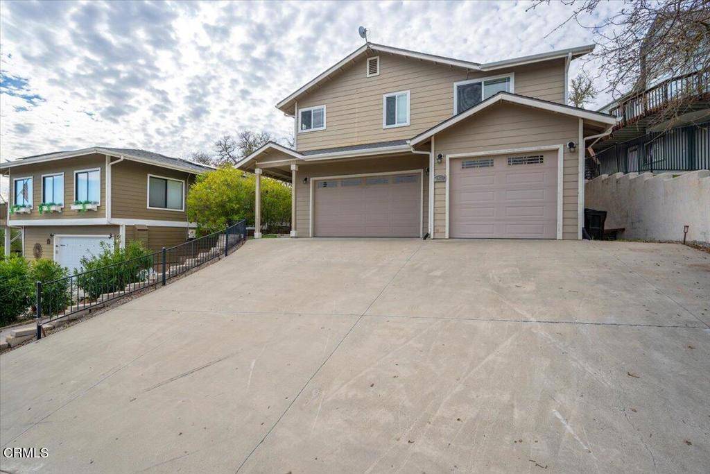 Bradley, CA 93426,2438 Captains Walk