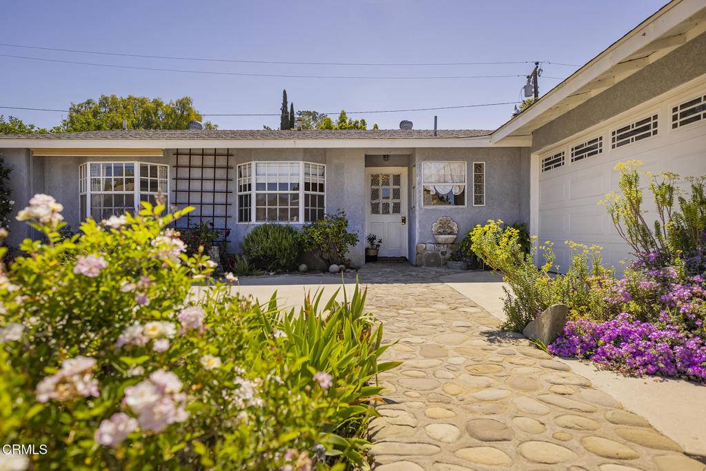 Oak View, CA 93022,40 Almond AVE