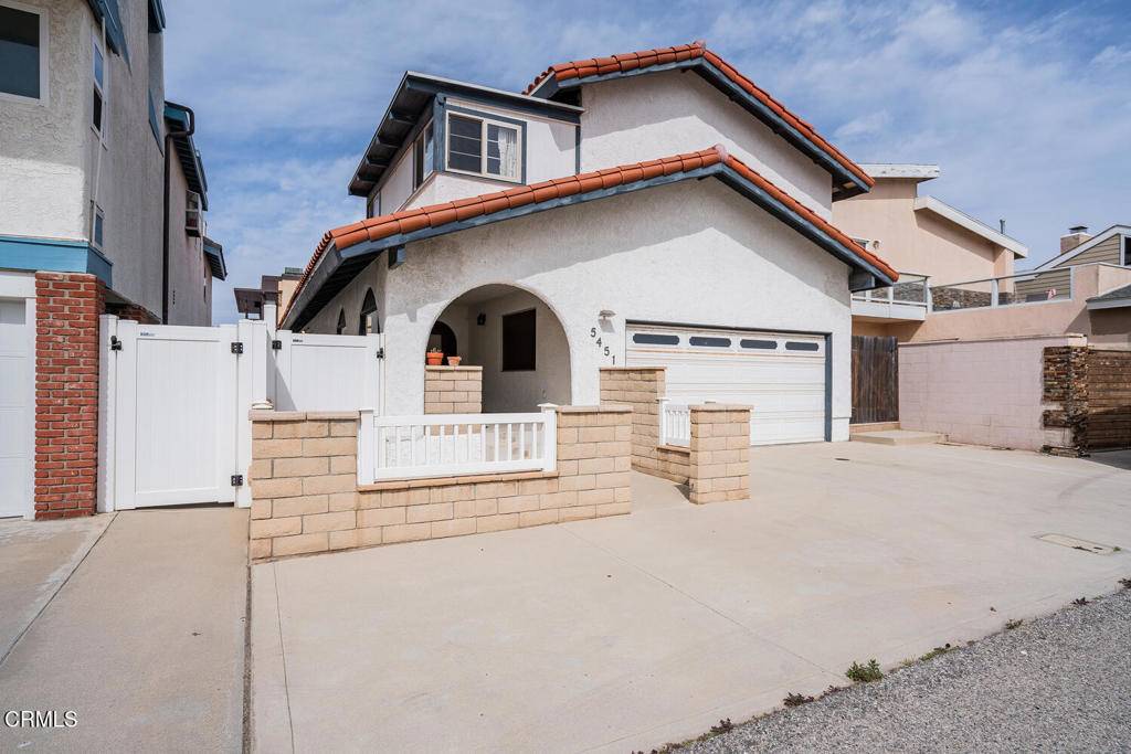 Oxnard, CA 93035,5451 Reef WAY