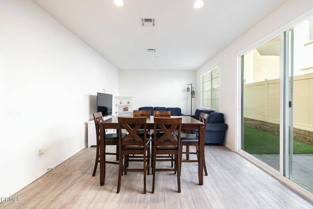 Santa Paula, CA 93060,342 Fuerte DR