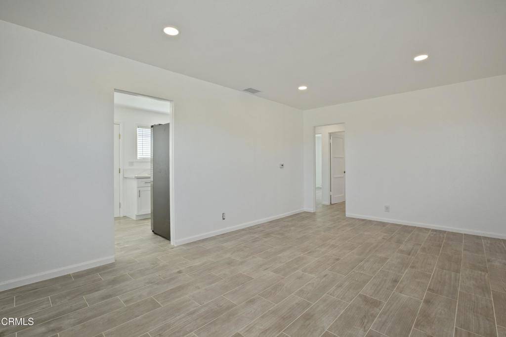 Ventura, CA 93004,11465 NARDO ST