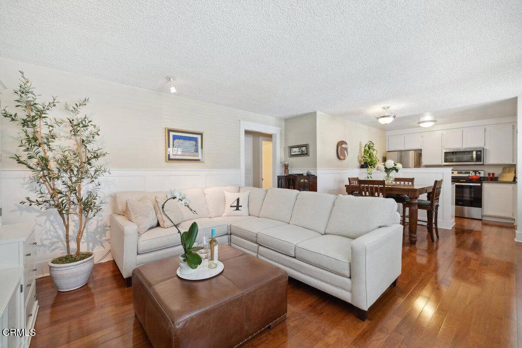 Ventura, CA 93003,5262 Shenandoah Street