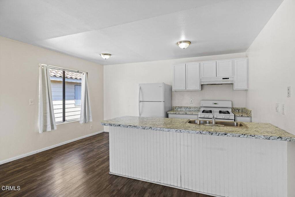 Santa Paula, CA 93060,206 S Steckel DR