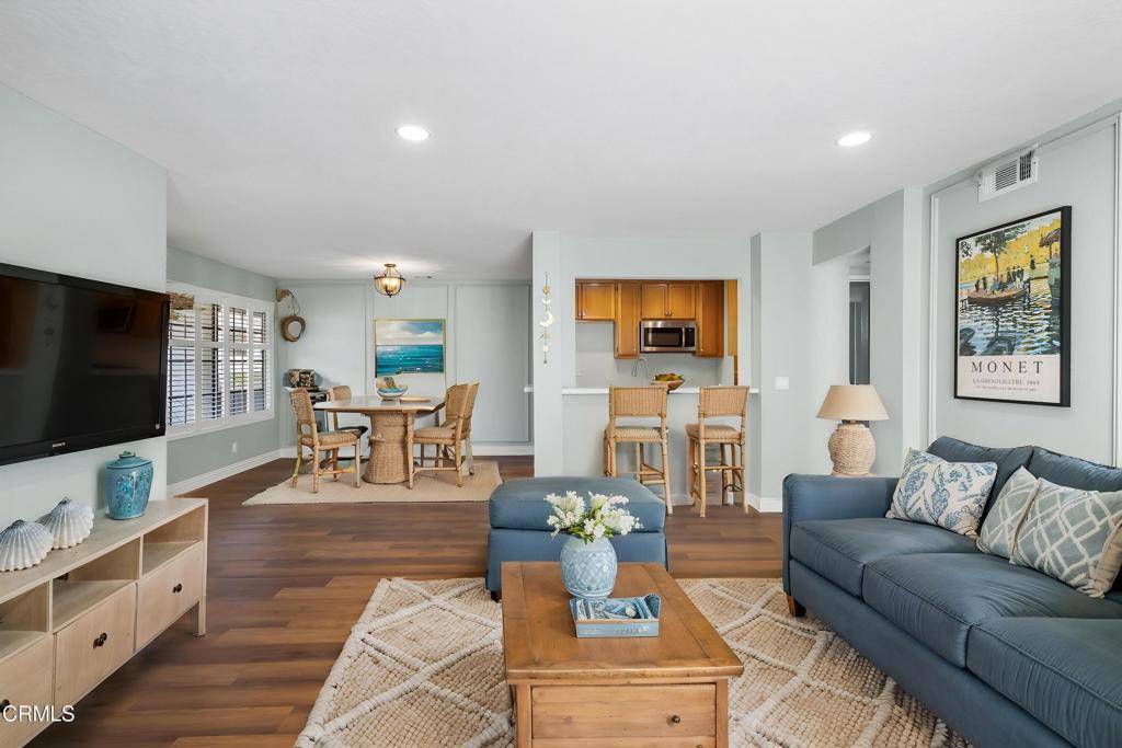 Oxnard, CA 93035,2262 Martinique LN