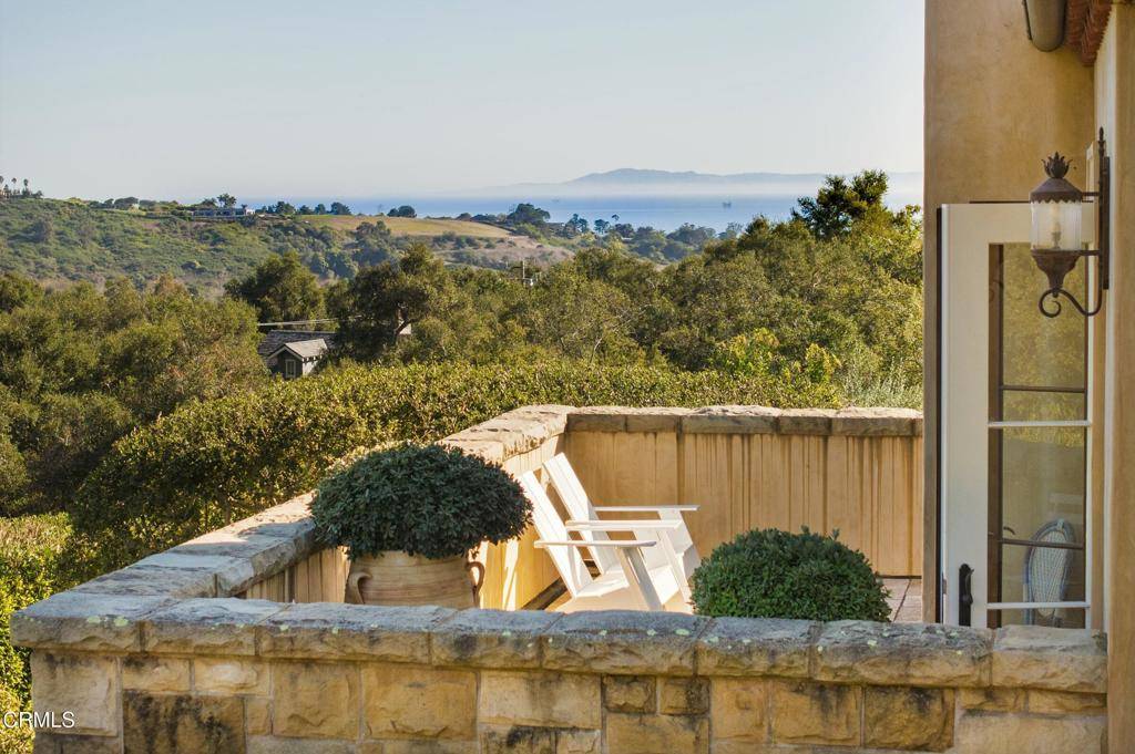 Santa Barbara, CA 93108,799 Lilac DR