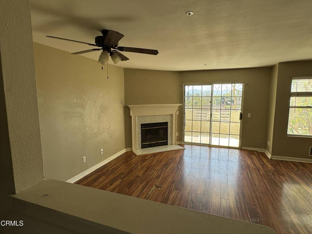 Camarillo, CA 93010,2713 Antonio DR #105