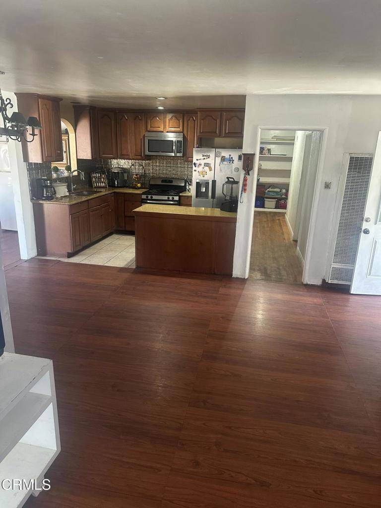 Oxnard, CA 93035,1014 Rialto ST