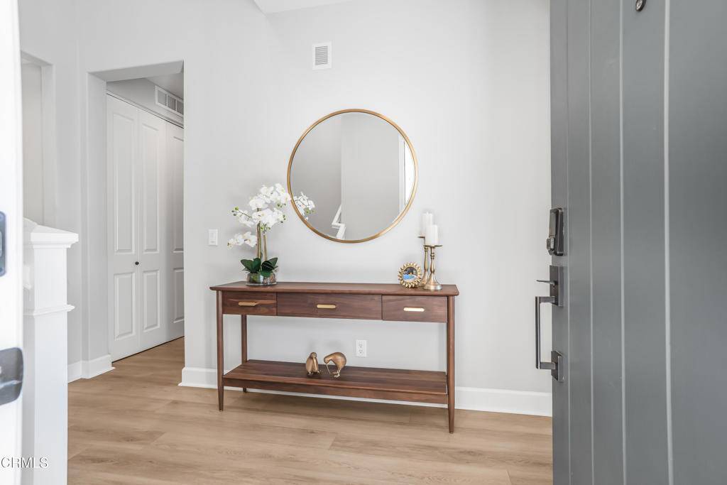 Camarillo, CA 93012,5016 Trevor DR