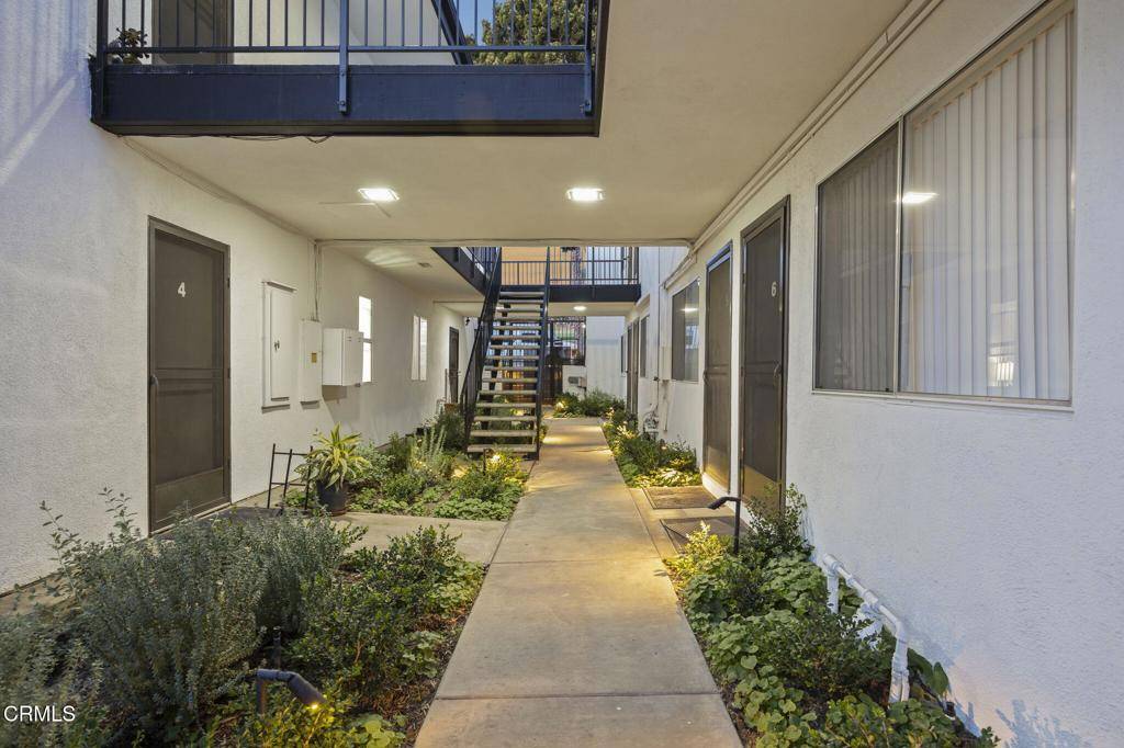 Ventura, CA 93001,1381 E Santa Clara ST