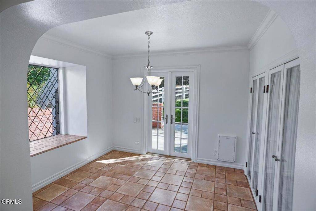 Canyon Country, CA 91387,15604 Saddleback RD