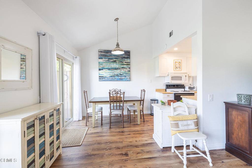 Camarillo, CA 93012,23111 Village 23