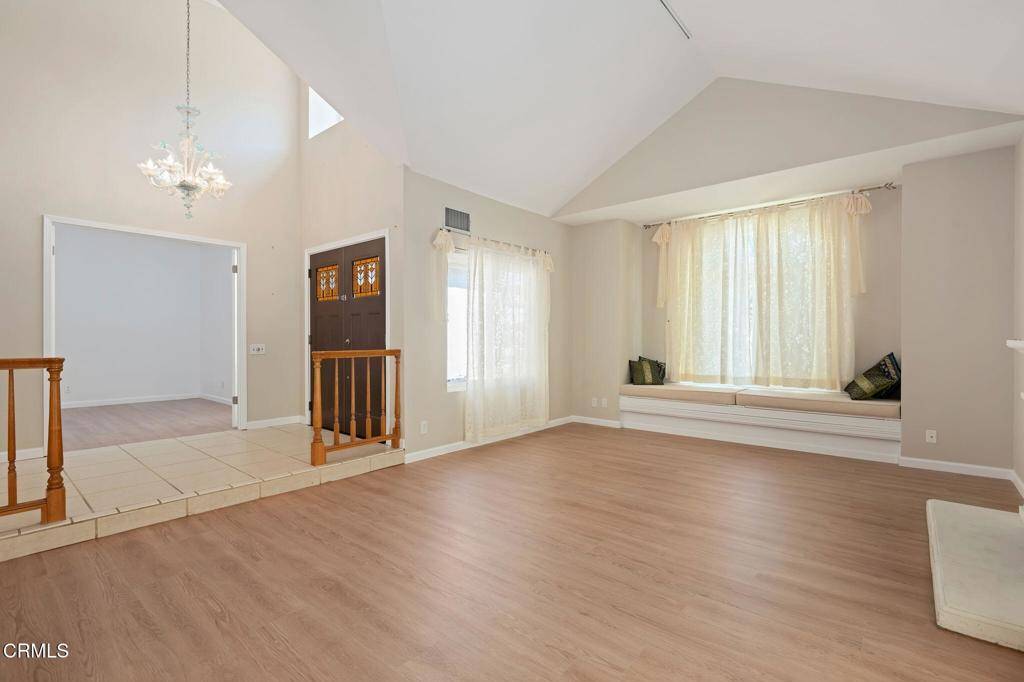 Moorpark, CA 93021,4078 Bending Oak CT