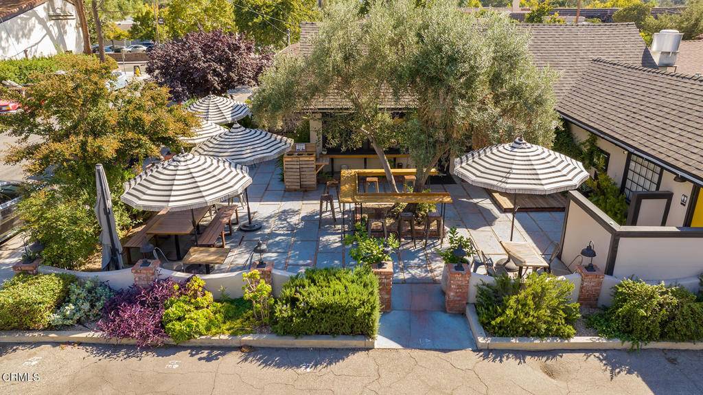 Ojai, CA 93023,205 209 N Signal ST