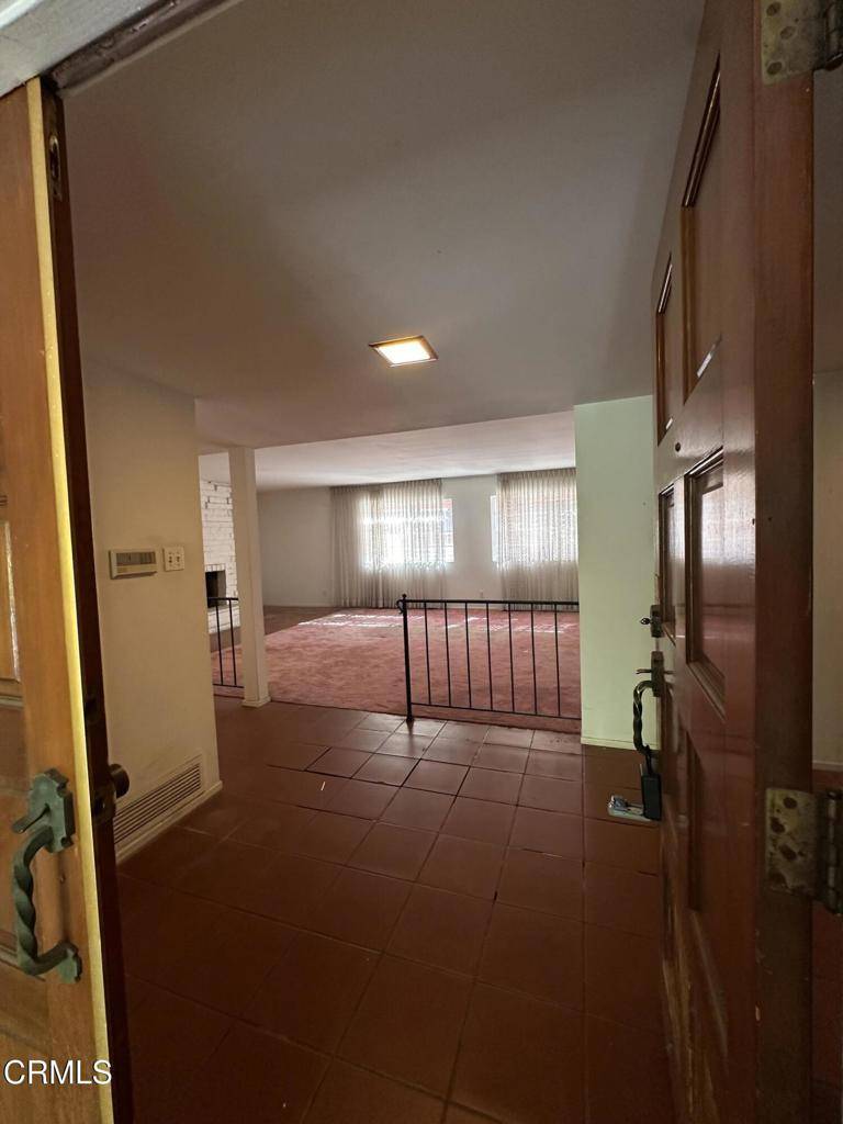 Tarzana, CA 91356,4800 Topeka DR