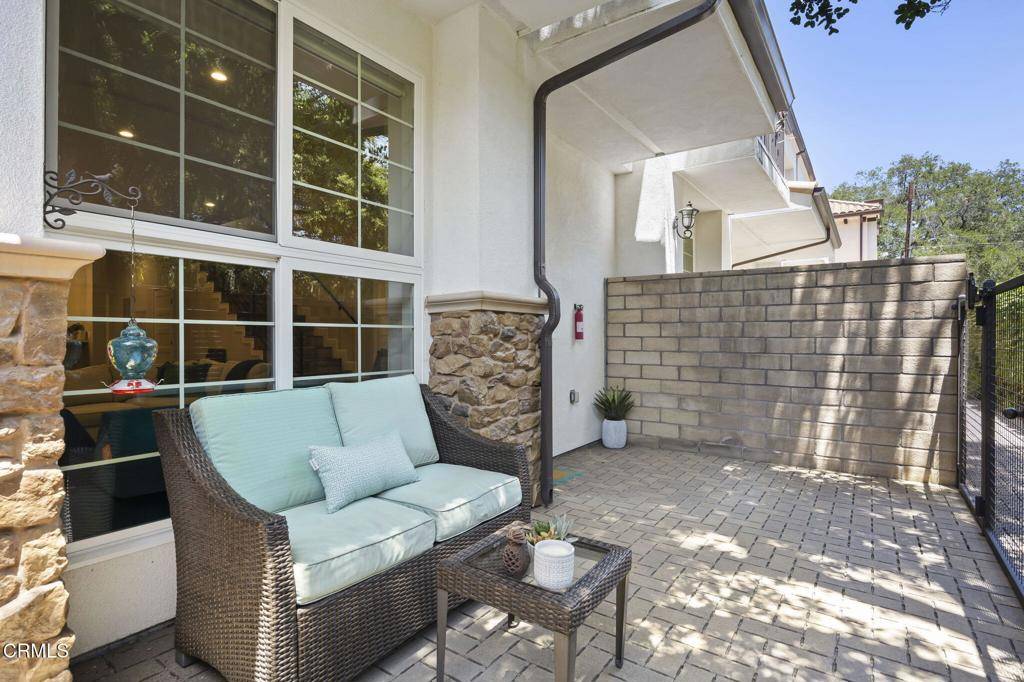 Thousand Oaks, CA 91362,3236 Royal Oaks DR #5