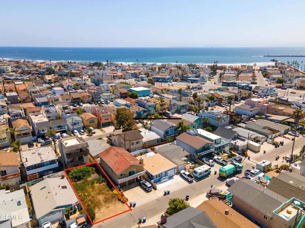 Oxnard, CA 93035,316 Santa Monica DR