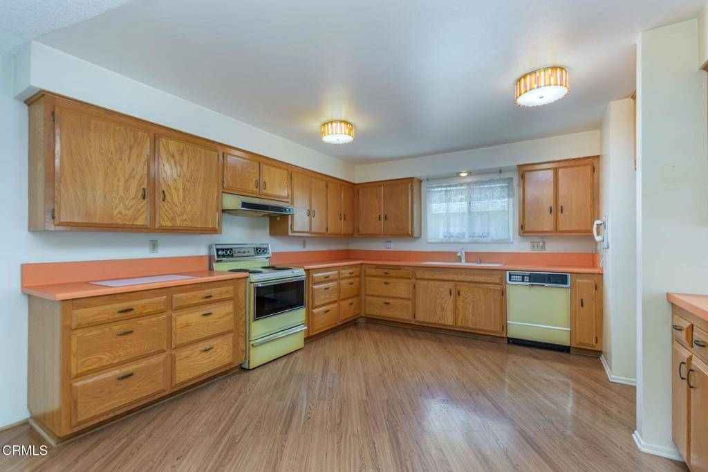 Santa Paula, CA 93060,4190 Ojai RD