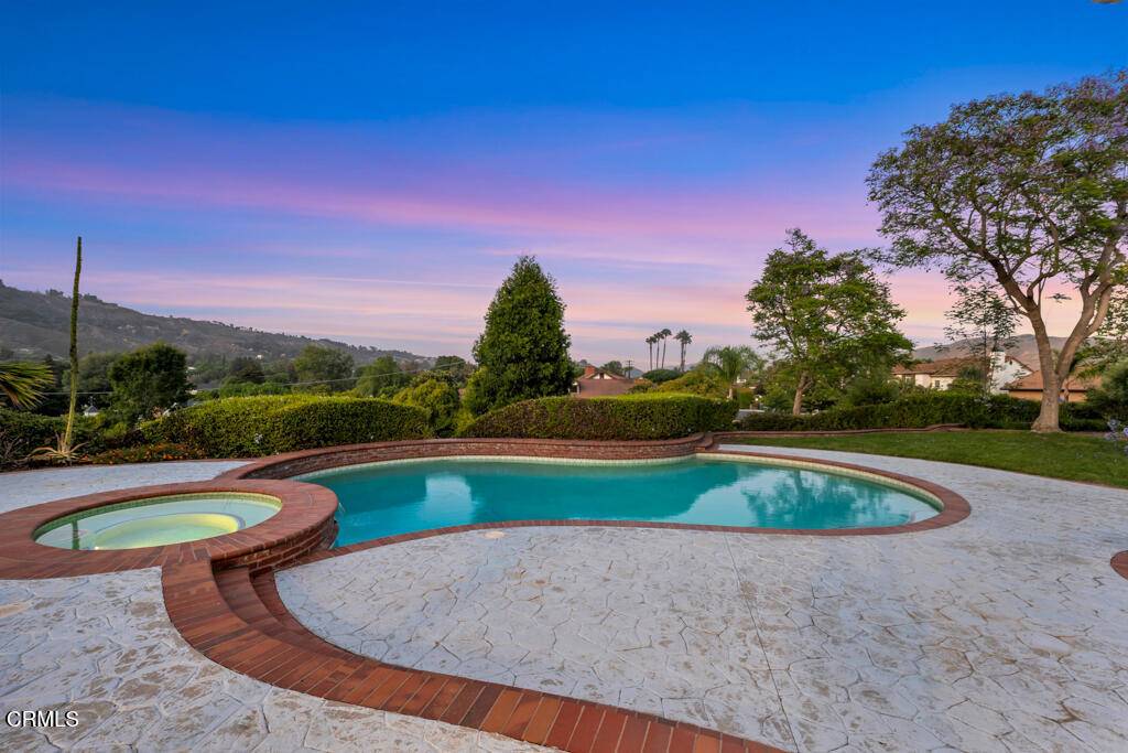 Camarillo, CA 93012,11395 Highridge CT