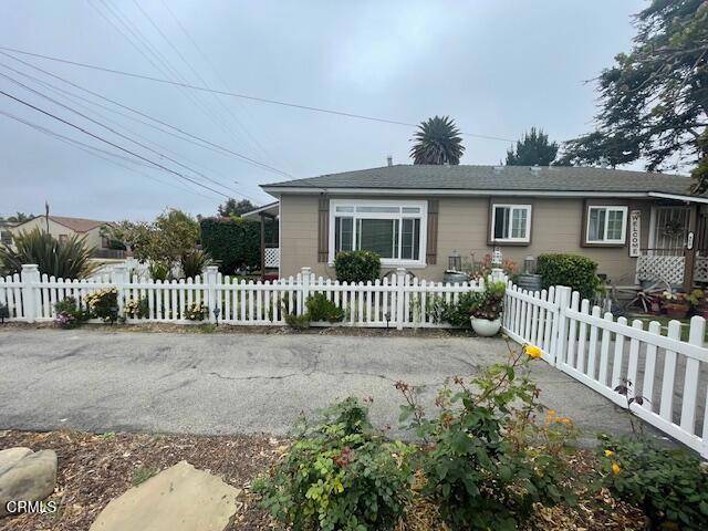 Ventura, CA 93003,451 S Evergreen DR