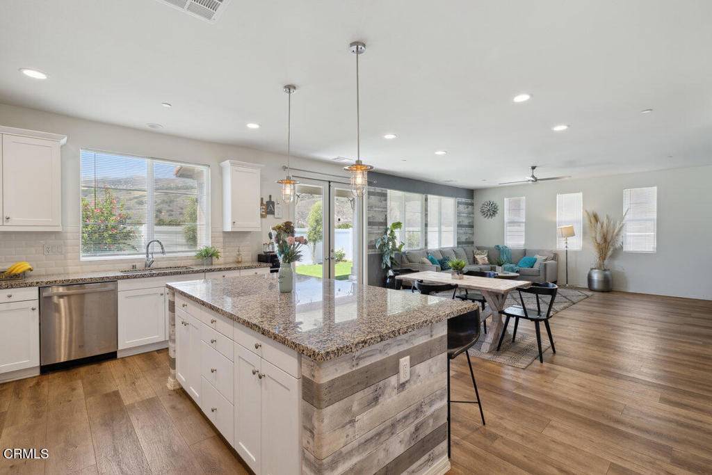 Fillmore, CA 93015,113 Azalea ST