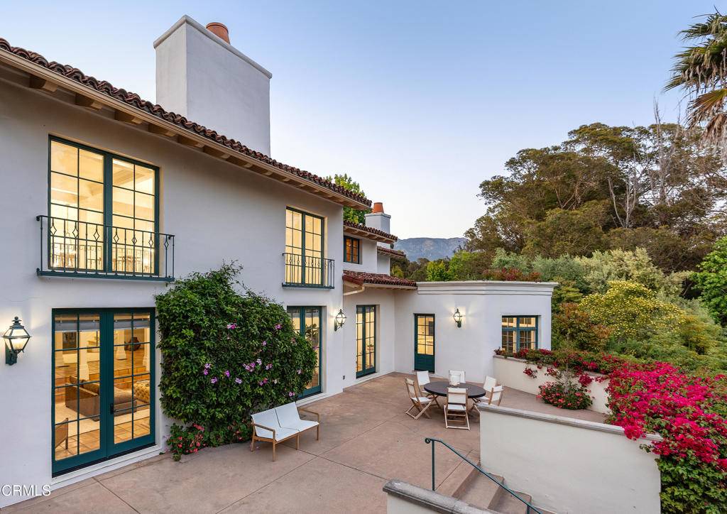 Santa Barbara, CA 93108,284 Gould LN