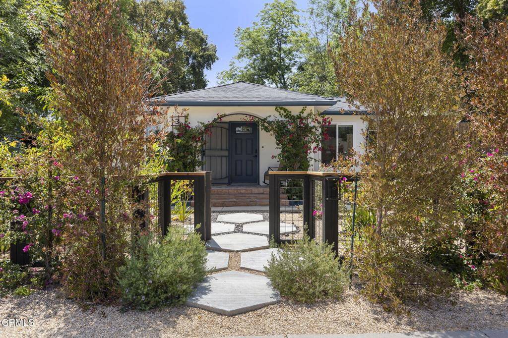 Ojai, CA 93023,301 Park RD