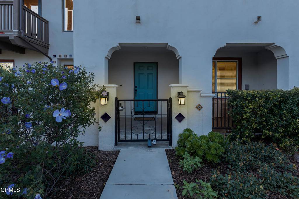 Camarillo, CA 93010,354 Solares ST