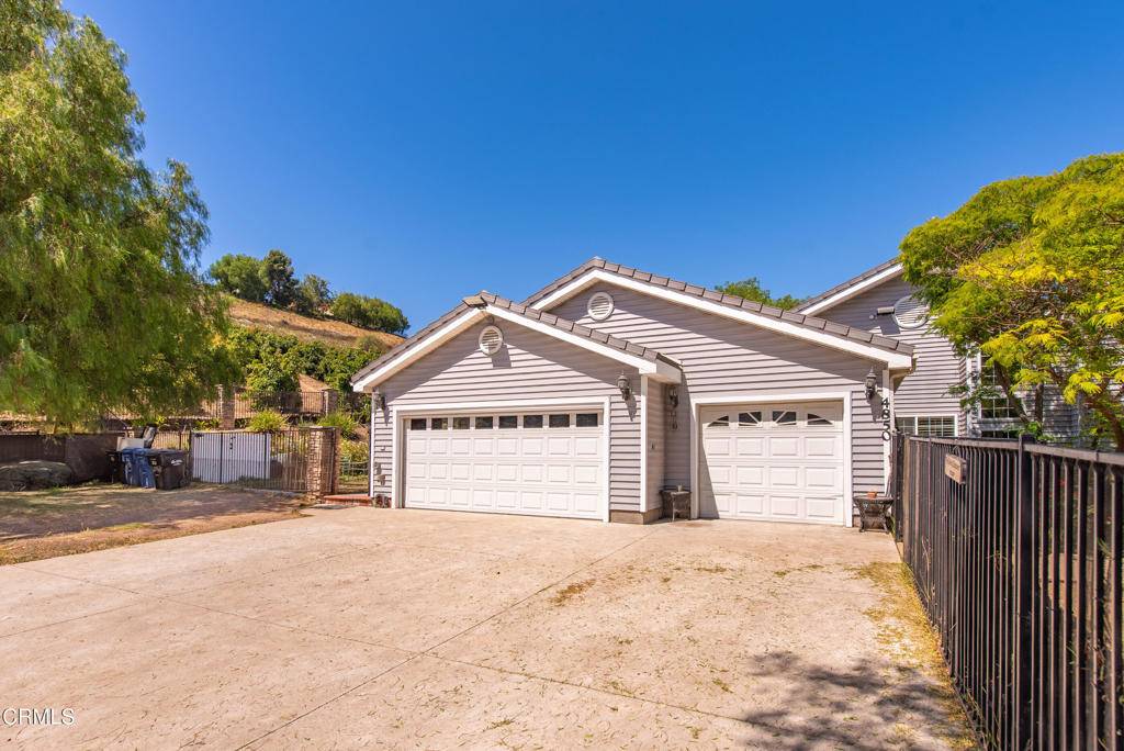 Thousand Oaks, CA 91360,4850 N Moorpark RD