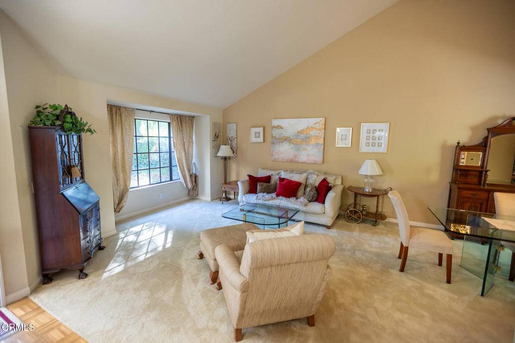 Thousand Oaks, CA 91362,2596 Rikkard DR