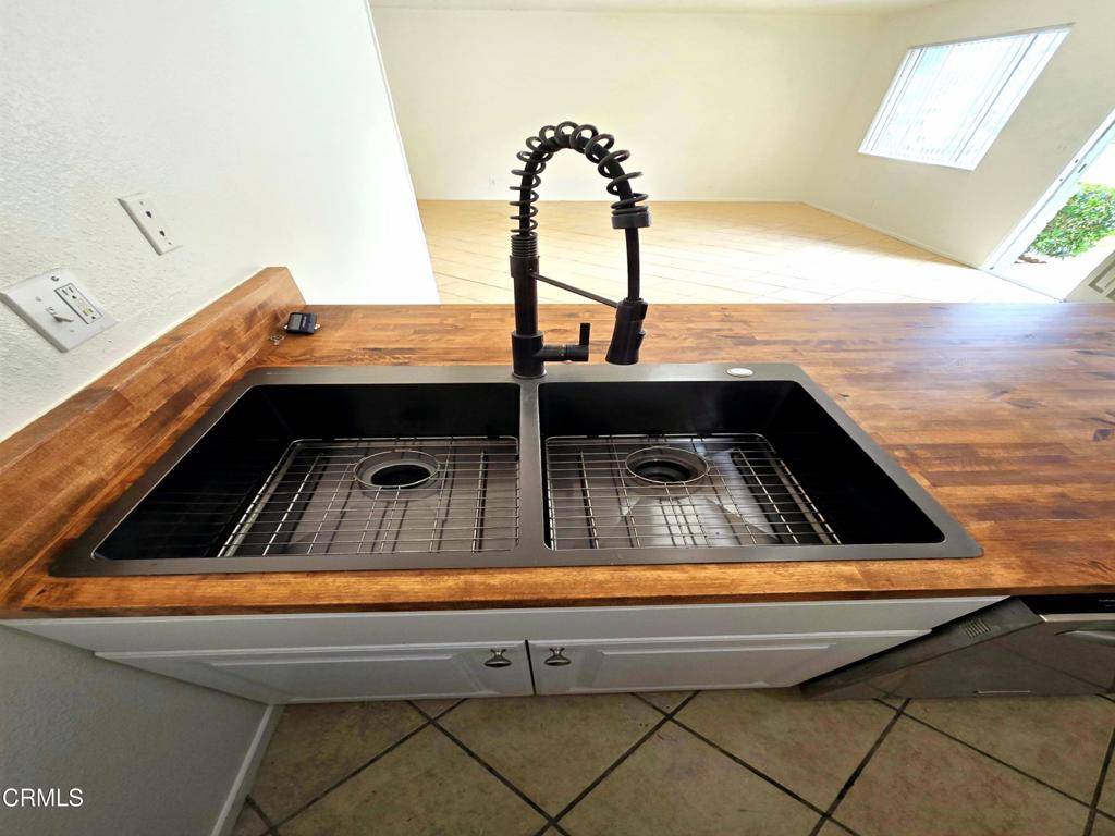 Port Hueneme, CA 93041,2573 Tiller AVE