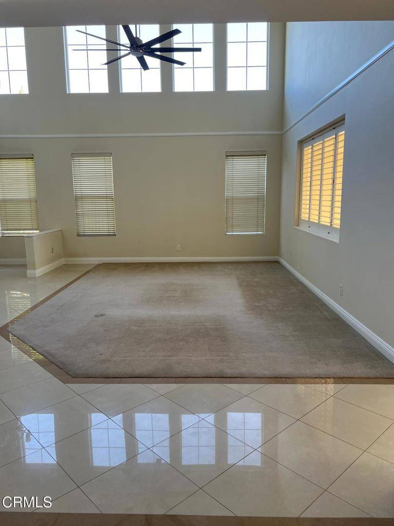 Yorba Linda, CA 92887,20530 Longbay DR